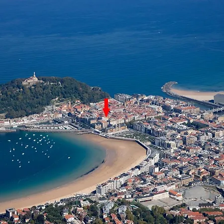 Mayor 8 By Feelfree * San Sebastian